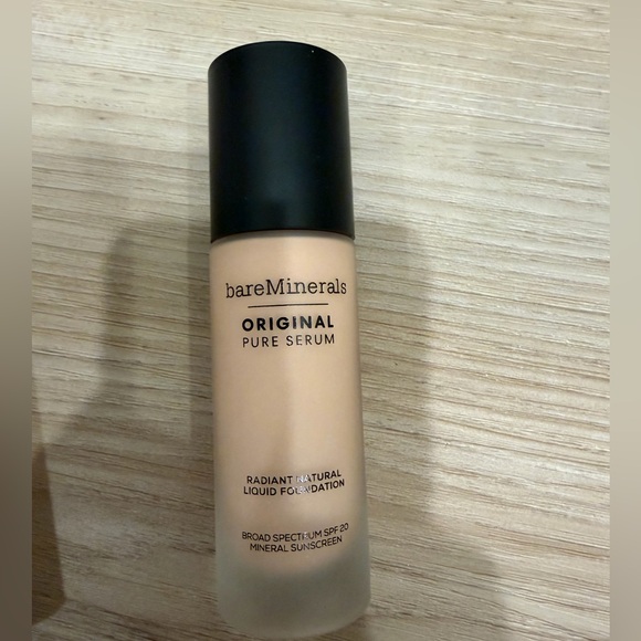 BareMinerals Pure Serum Foundation - Picture 5 of 8